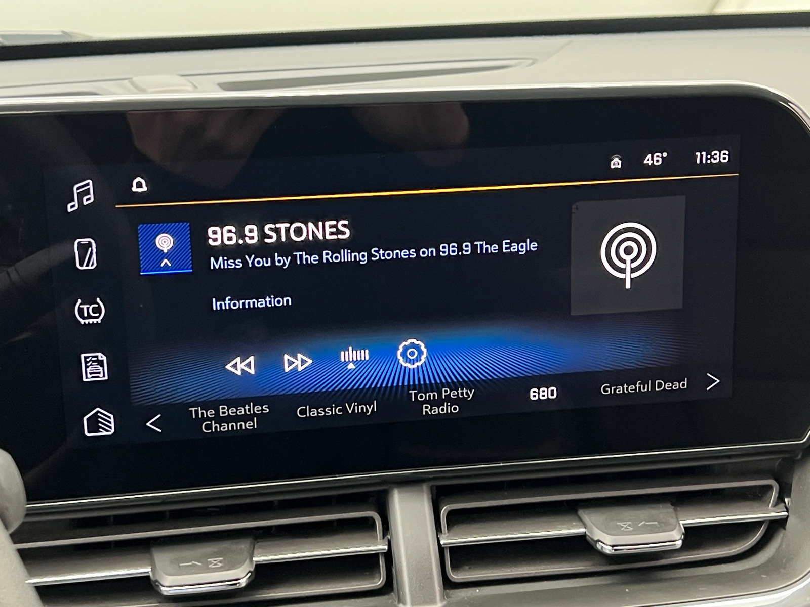 Thumbnail: 2025 Chevrolet Trax - 4