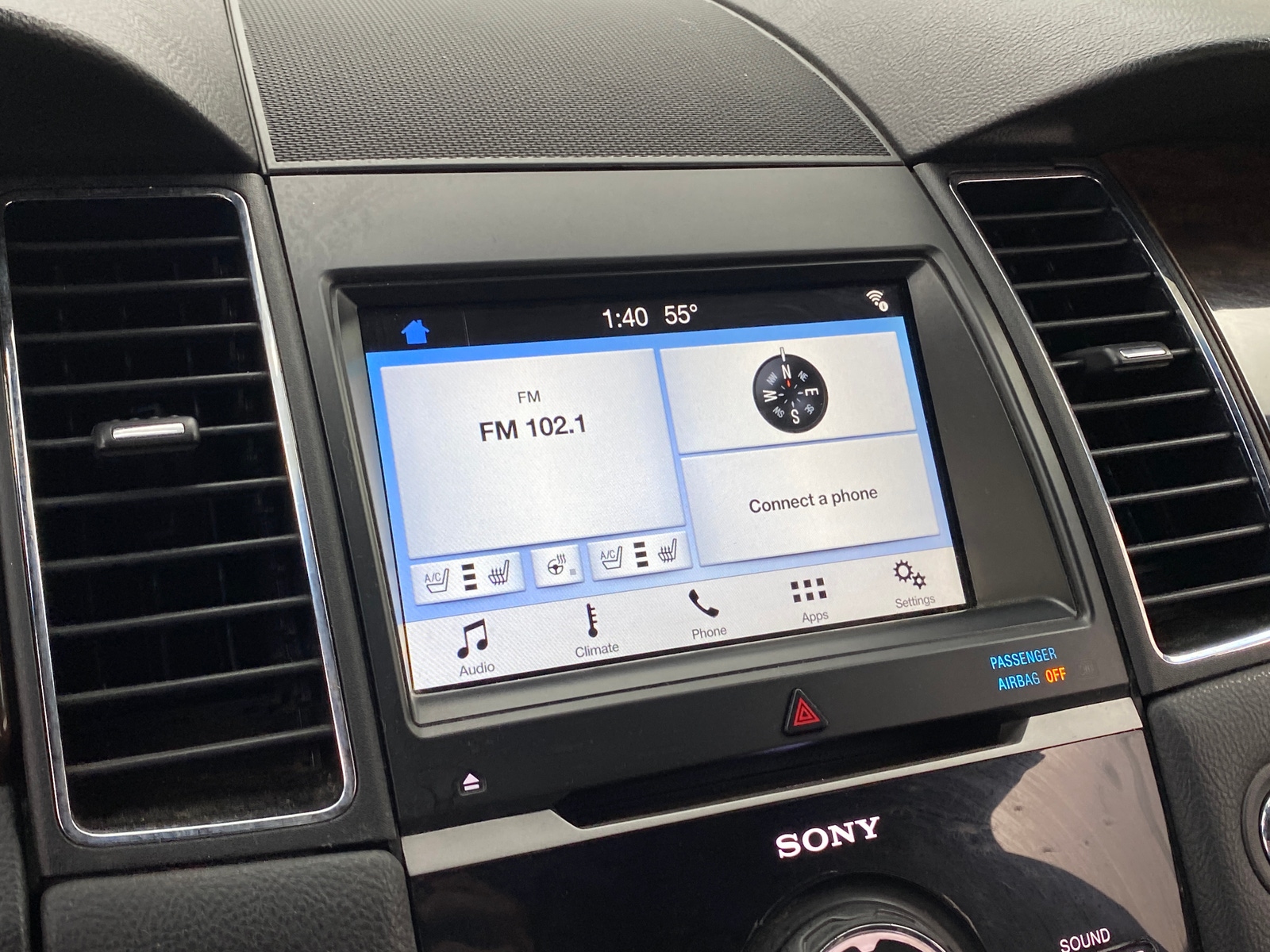 Thumbnail: 2019 Ford Taurus - 3