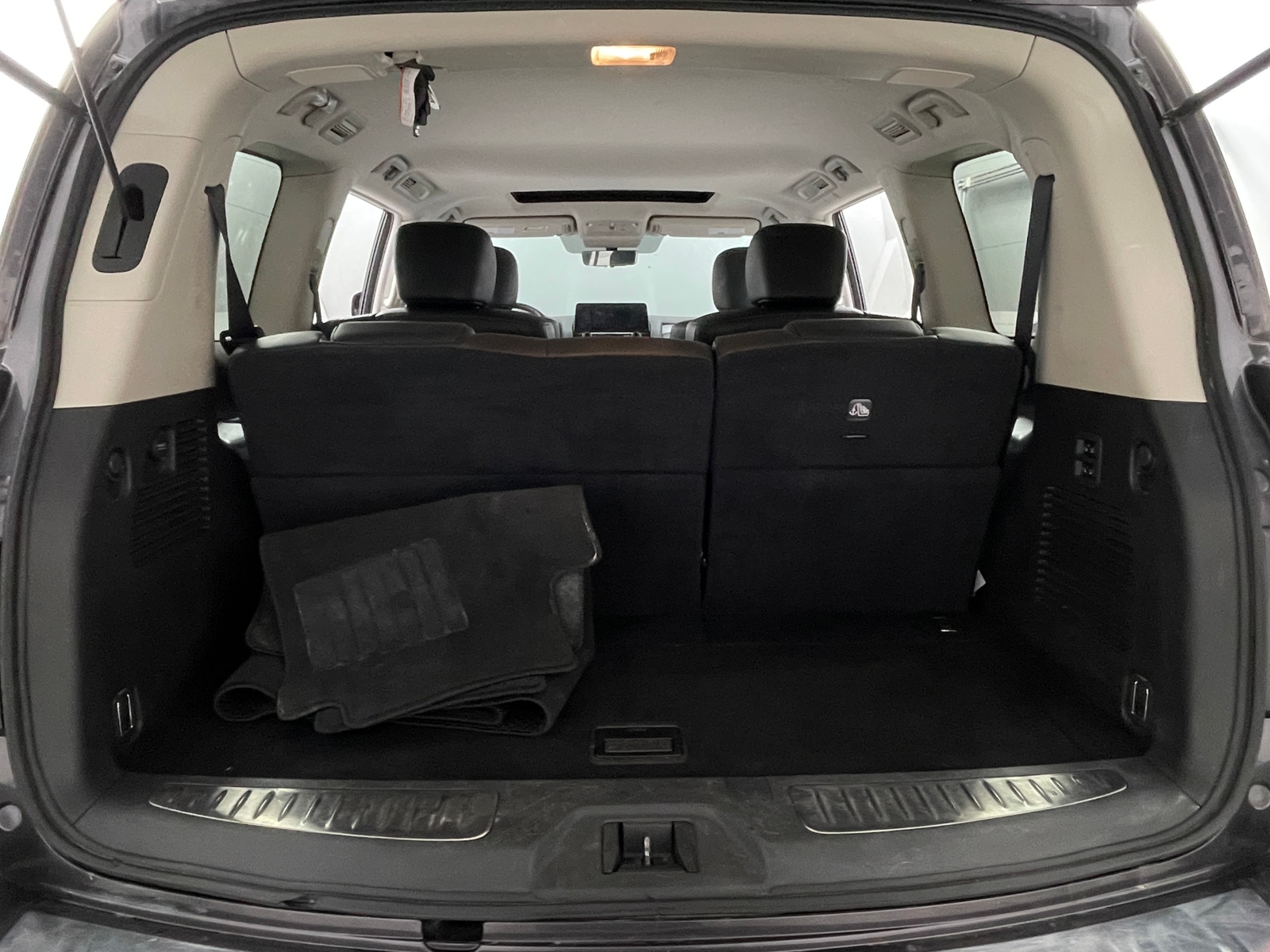 Thumbnail: 2024 INFINITI QX80 - 6