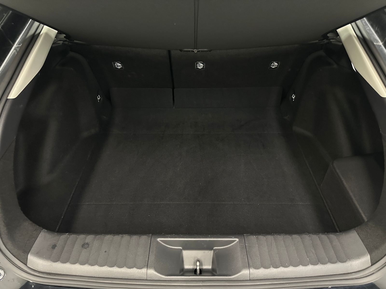 Thumbnail: 2025 Toyota Prius - 7