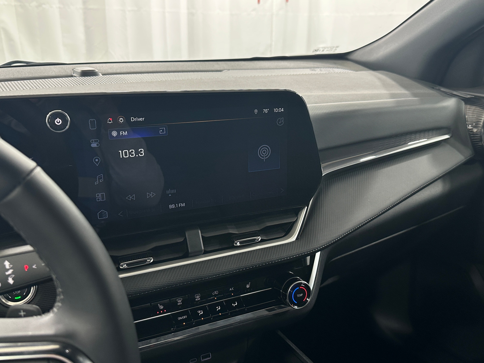 Thumbnail: 2025 Chevrolet Equinox - 4