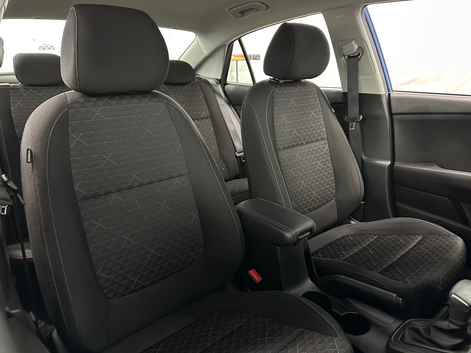 Thumbnail: 2018 Kia Rio - 2