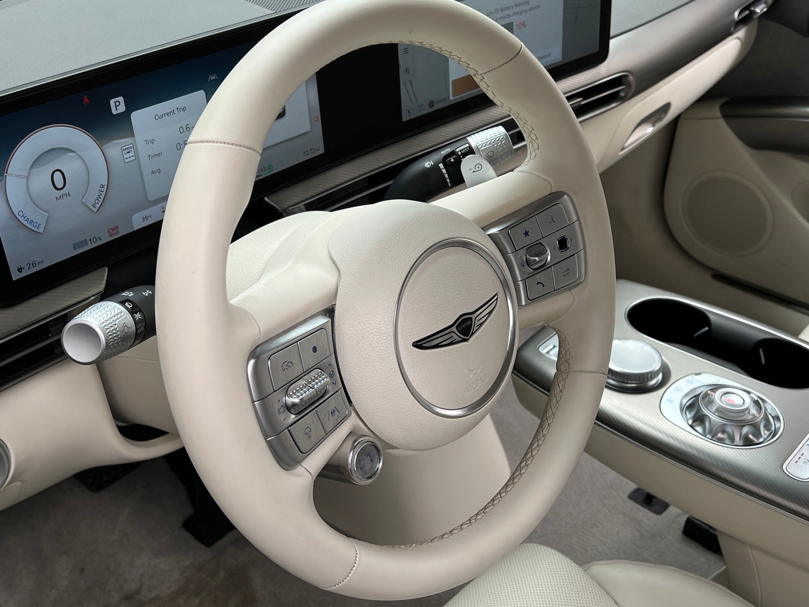 Thumbnail: 2025 Genesis GV60 - 4