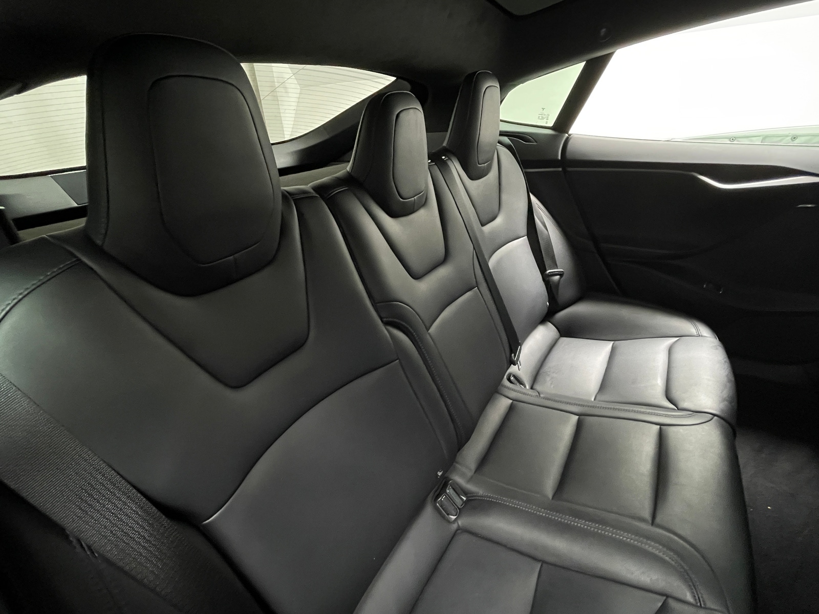 Thumbnail: 2019 Tesla Model S - 5