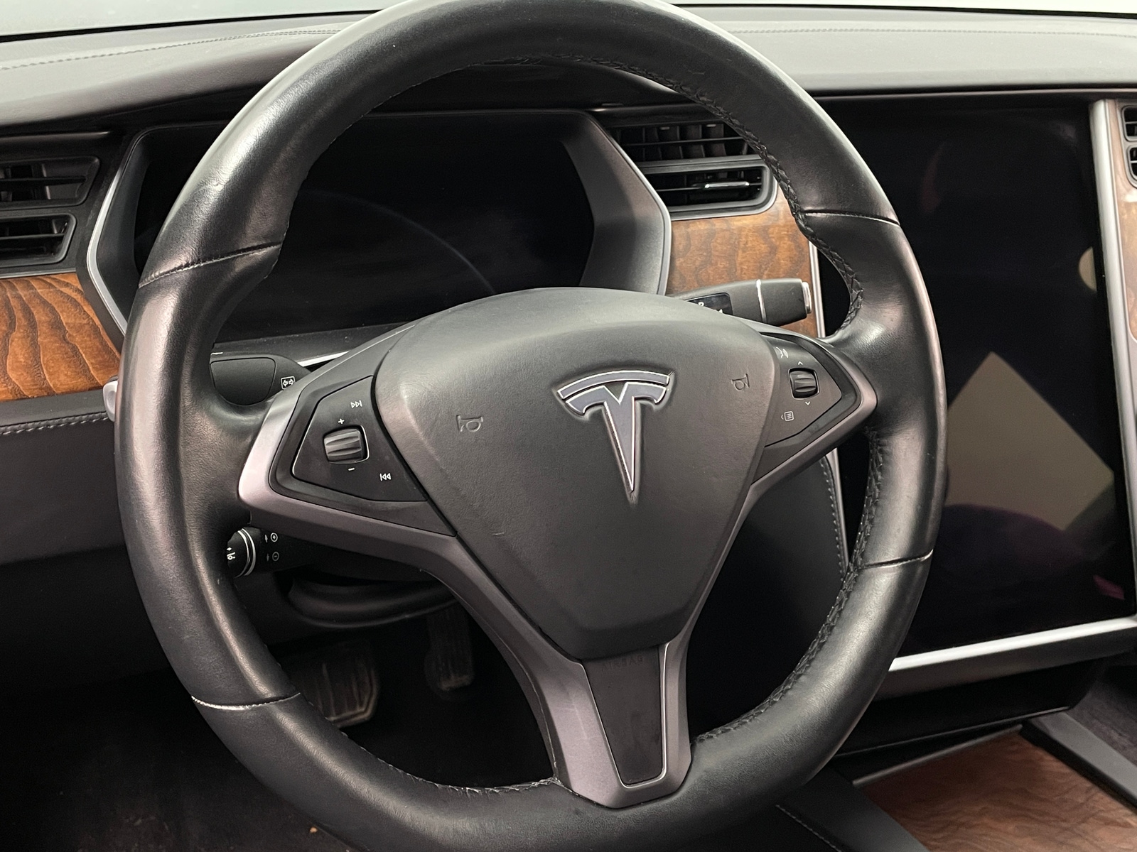 Thumbnail: 2019 Tesla Model S - 4