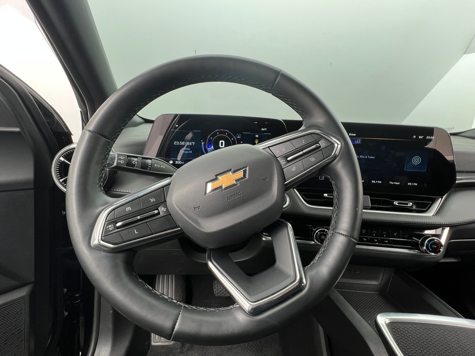 Thumbnail: 2025 Chevrolet Equinox - 5