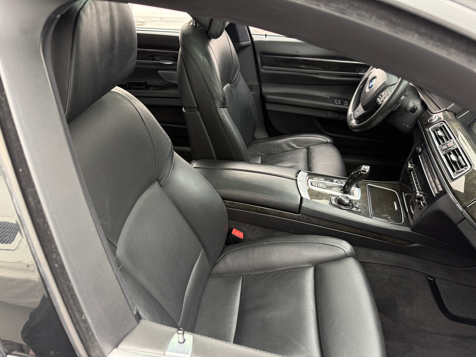 Thumbnail: 2013 BMW 7 Series - 2