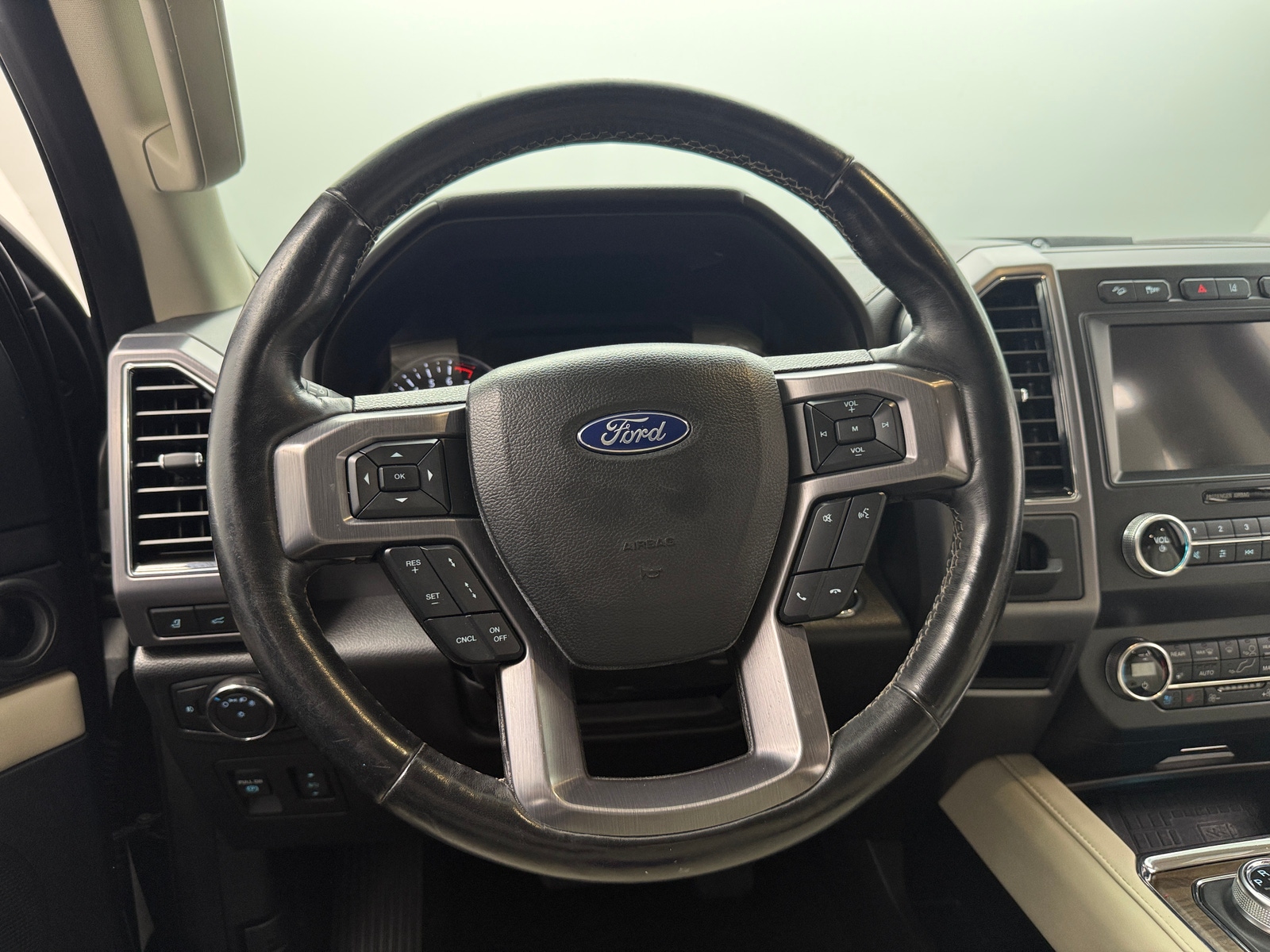 Thumbnail: 2019 Ford Expedition - 4