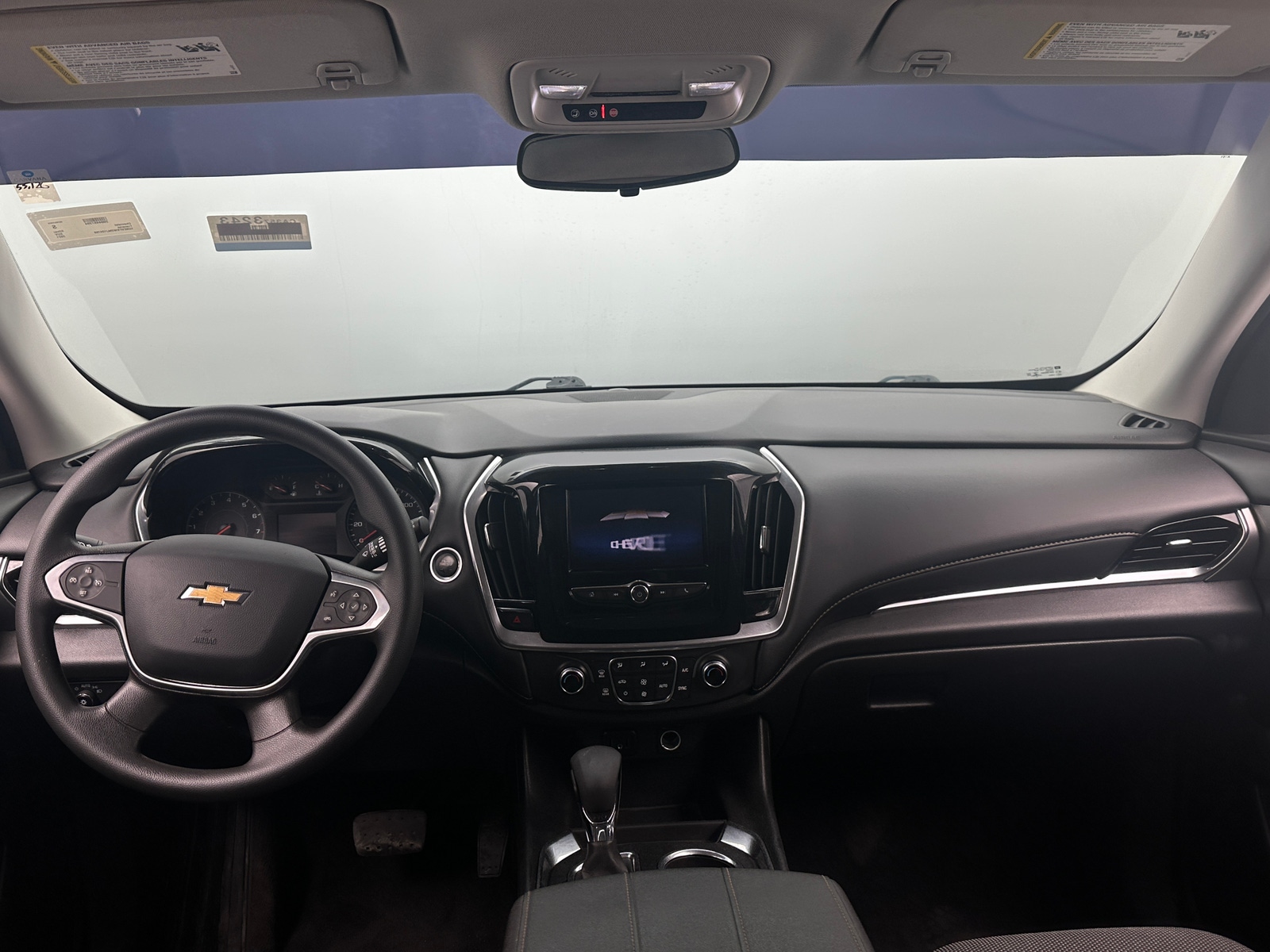 Thumbnail: 2021 Chevrolet Traverse - 3