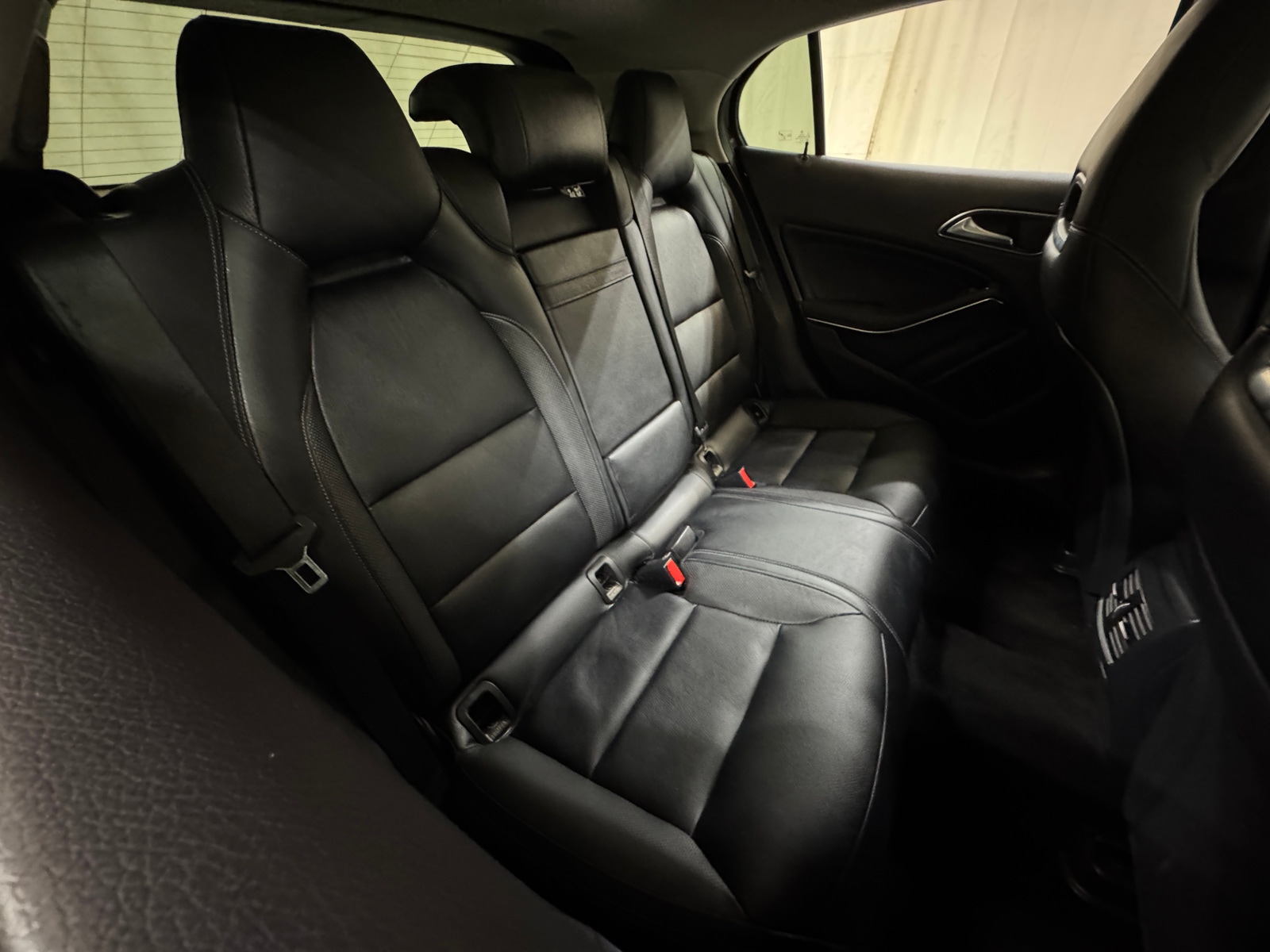 Thumbnail: 2015 Mercedes-Benz GLA - 6