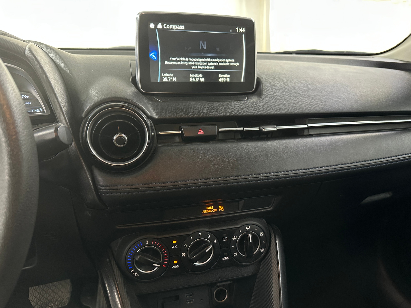 Thumbnail: 2018 Toyota Yaris iA - 4