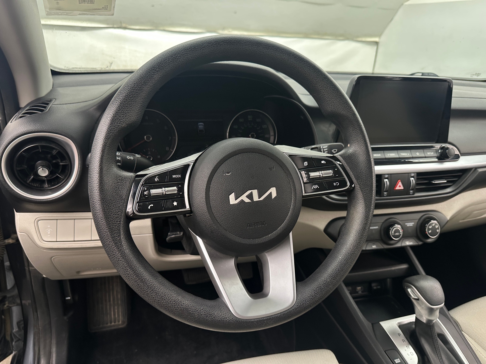 Thumbnail: 2022 Kia Forte - 5