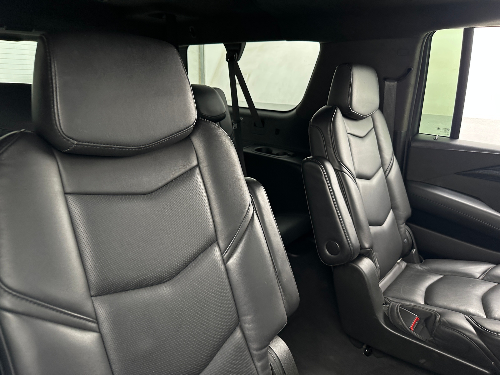 Thumbnail: 2018 Cadillac Escalade - 5