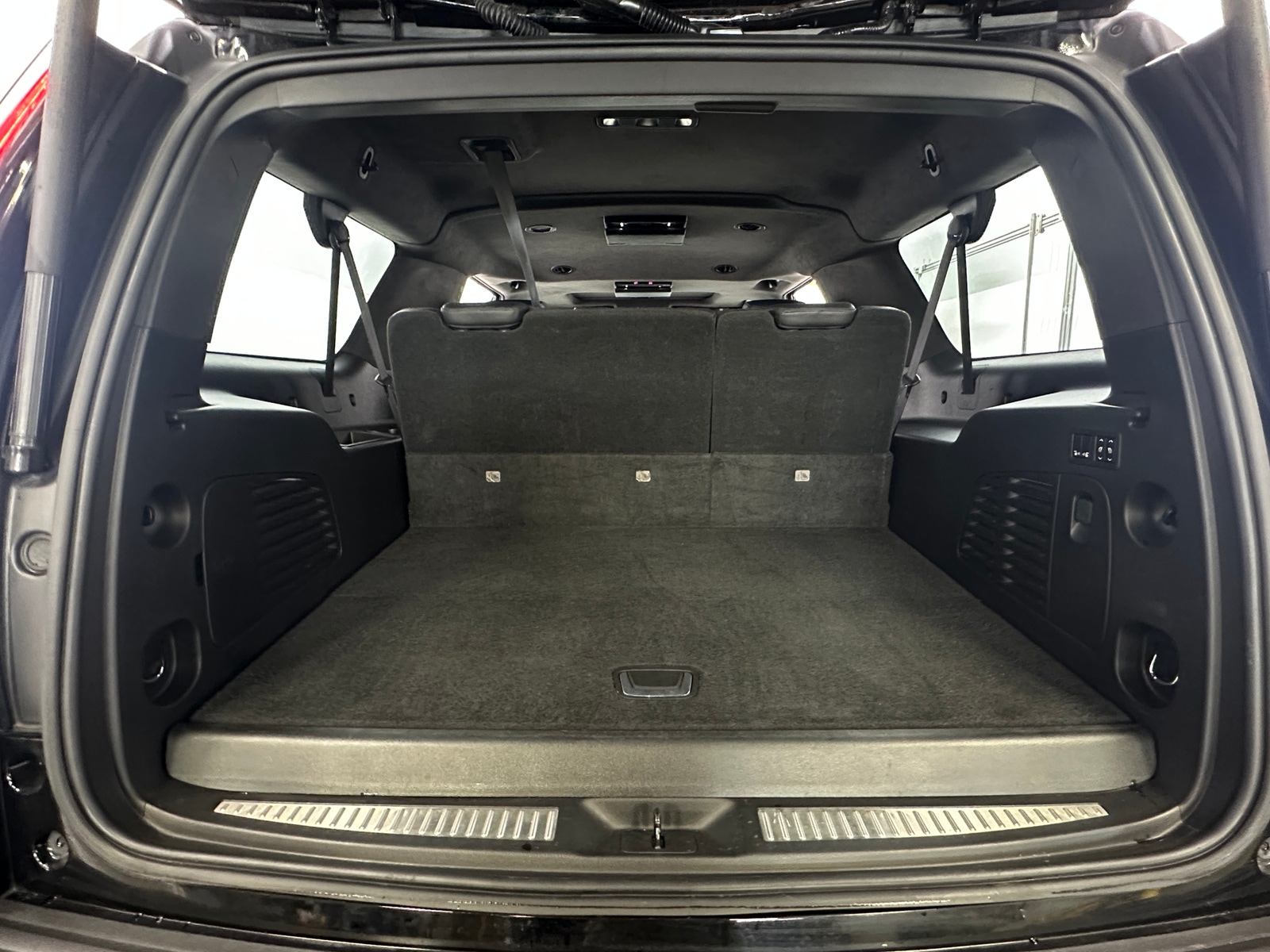 Thumbnail: 2018 Cadillac Escalade - 6