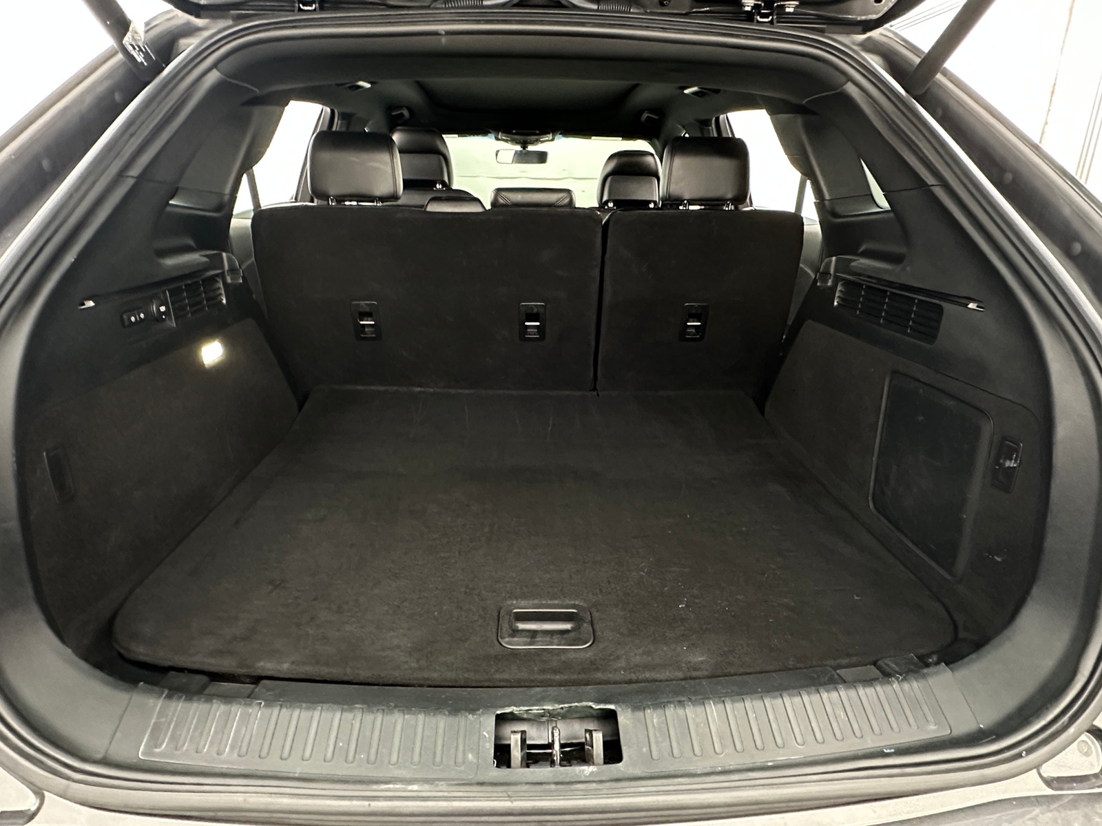 Thumbnail: 2019 Lincoln Nautilus - 6