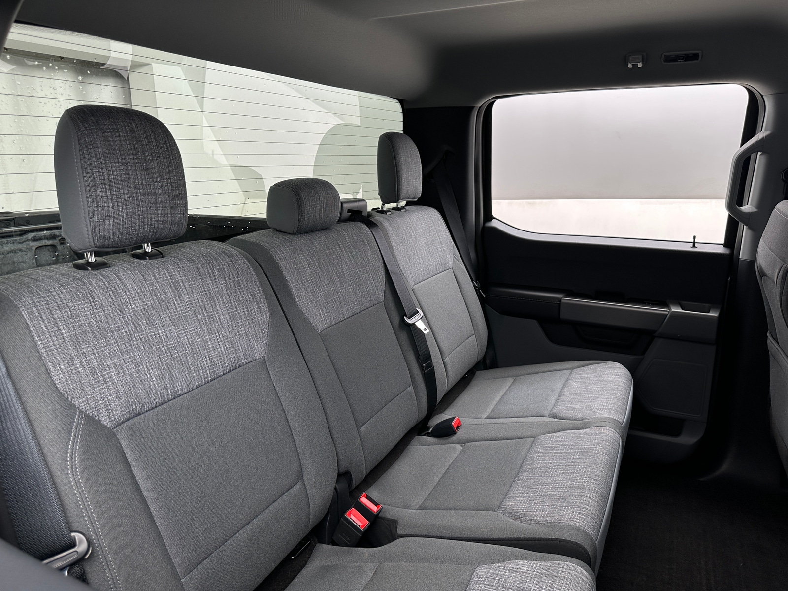 Thumbnail: 2022 Ford Econoline - 6