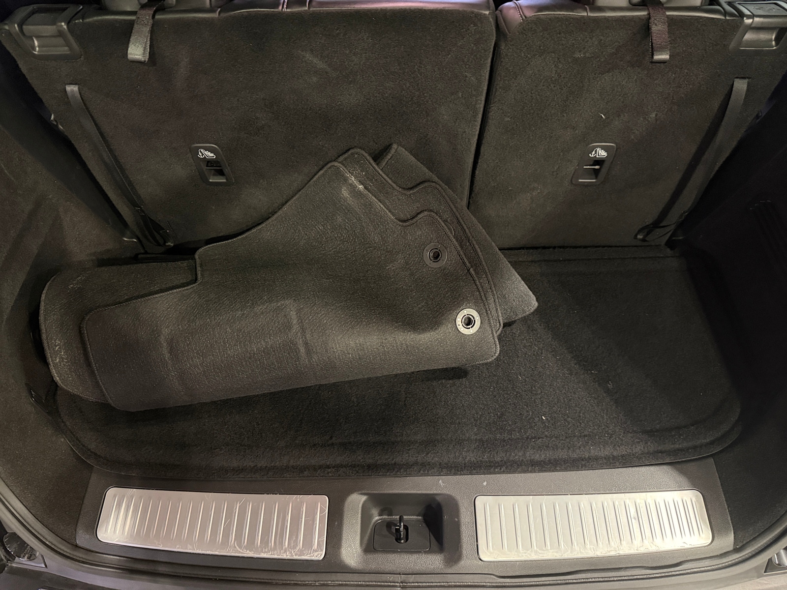 Thumbnail: 2023 INFINITI QX60 - 6