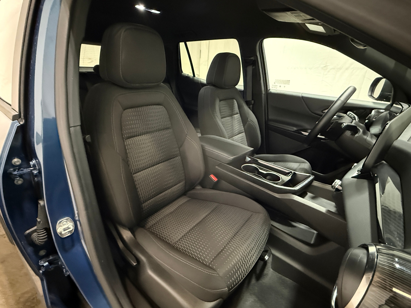 Thumbnail: 2025 Chevrolet Equinox - 2