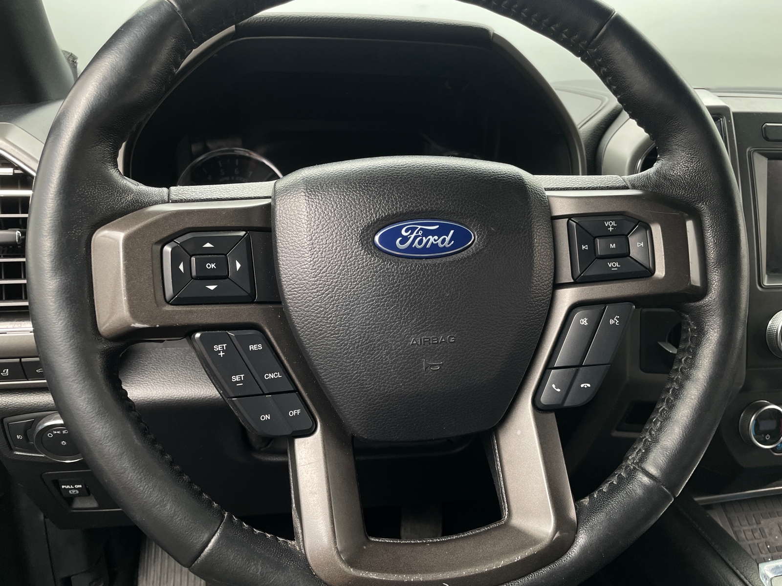 Thumbnail: 2020 Ford Expedition MAX - 4