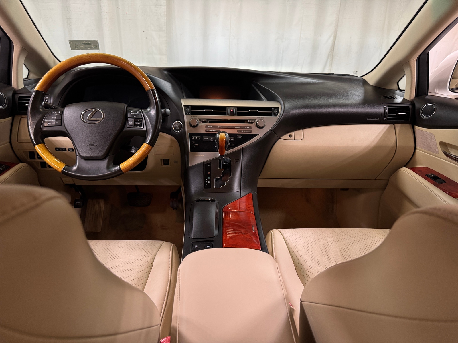 Thumbnail: 2010 Lexus RX - 2