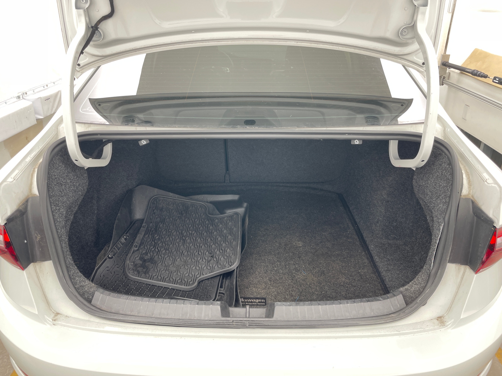 Thumbnail: 2020 Volkswagen Jetta - 7