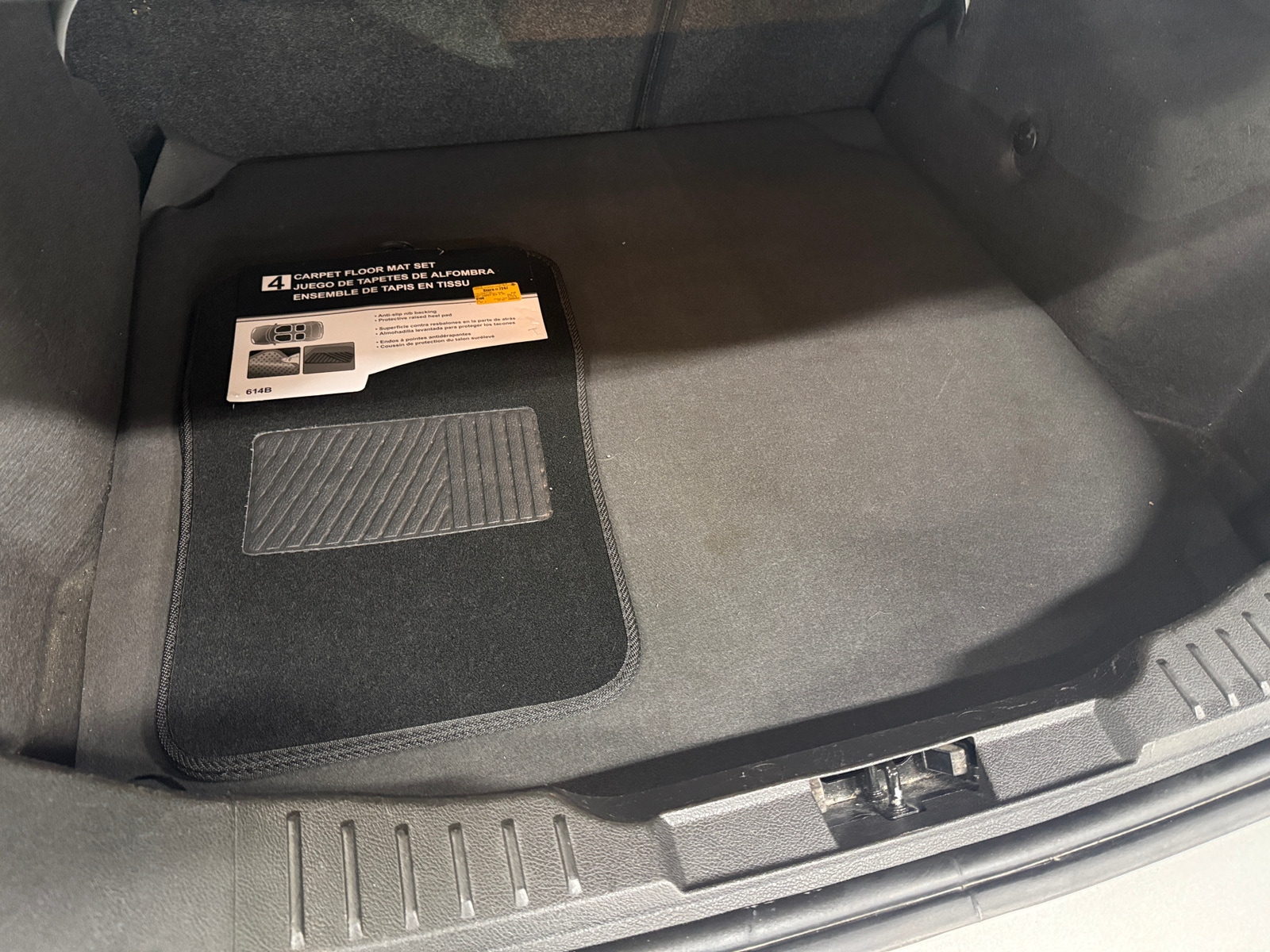 Thumbnail: 2017 Ford Focus - 7