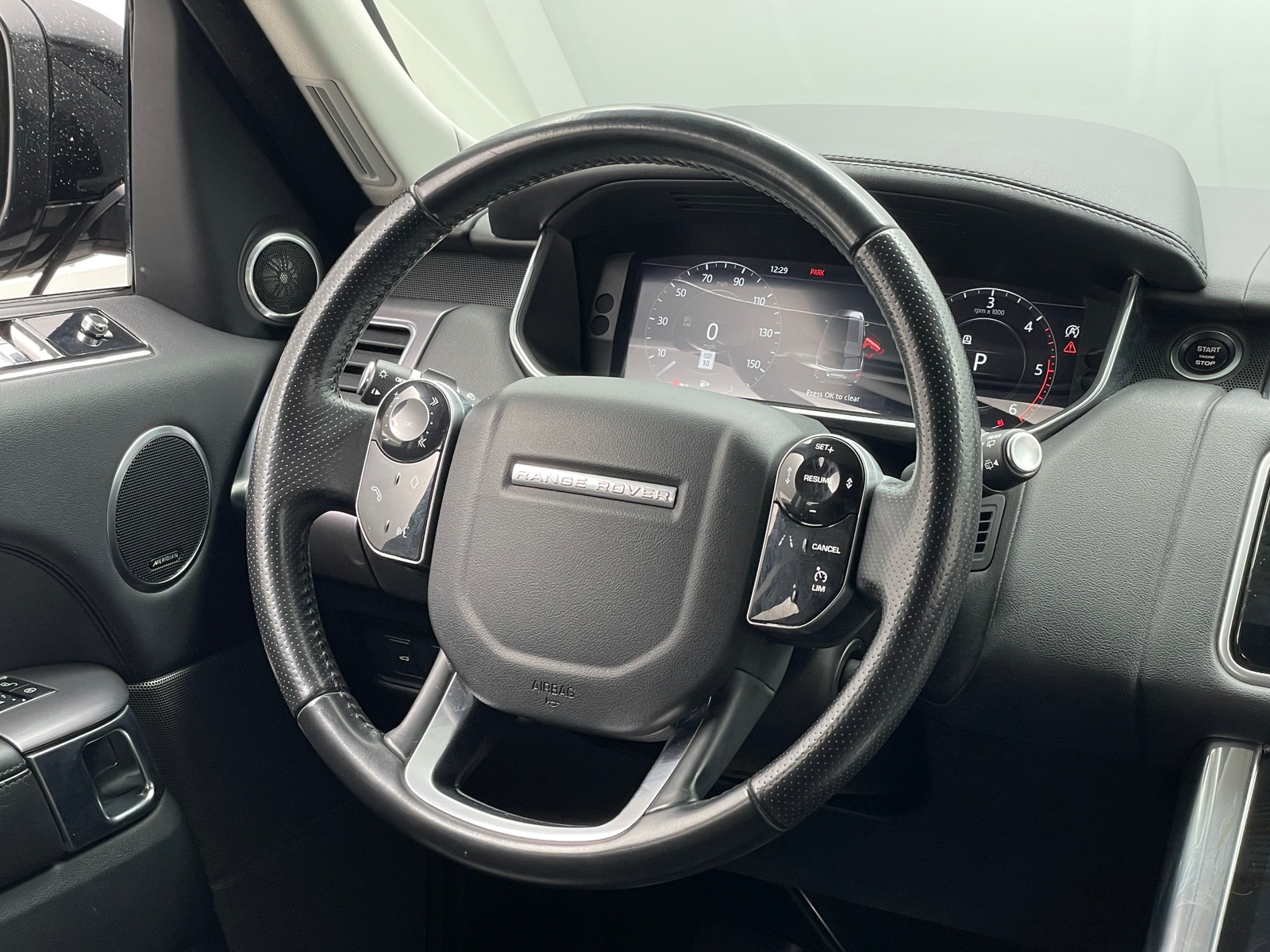 Thumbnail: 2019 Land Rover Range Rover Sport - 4