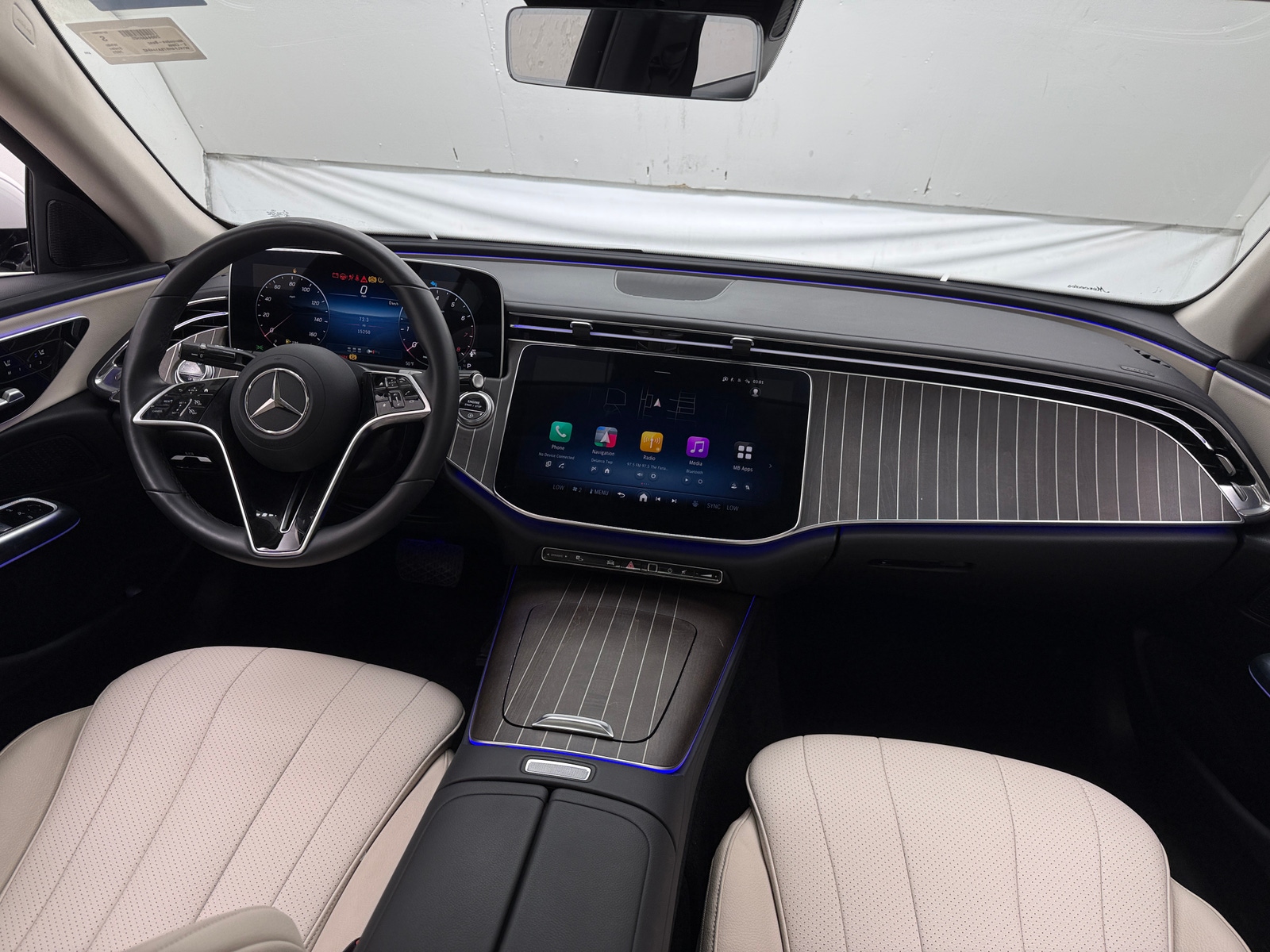 Thumbnail: 2025 Mercedes-Benz E-Class - 2