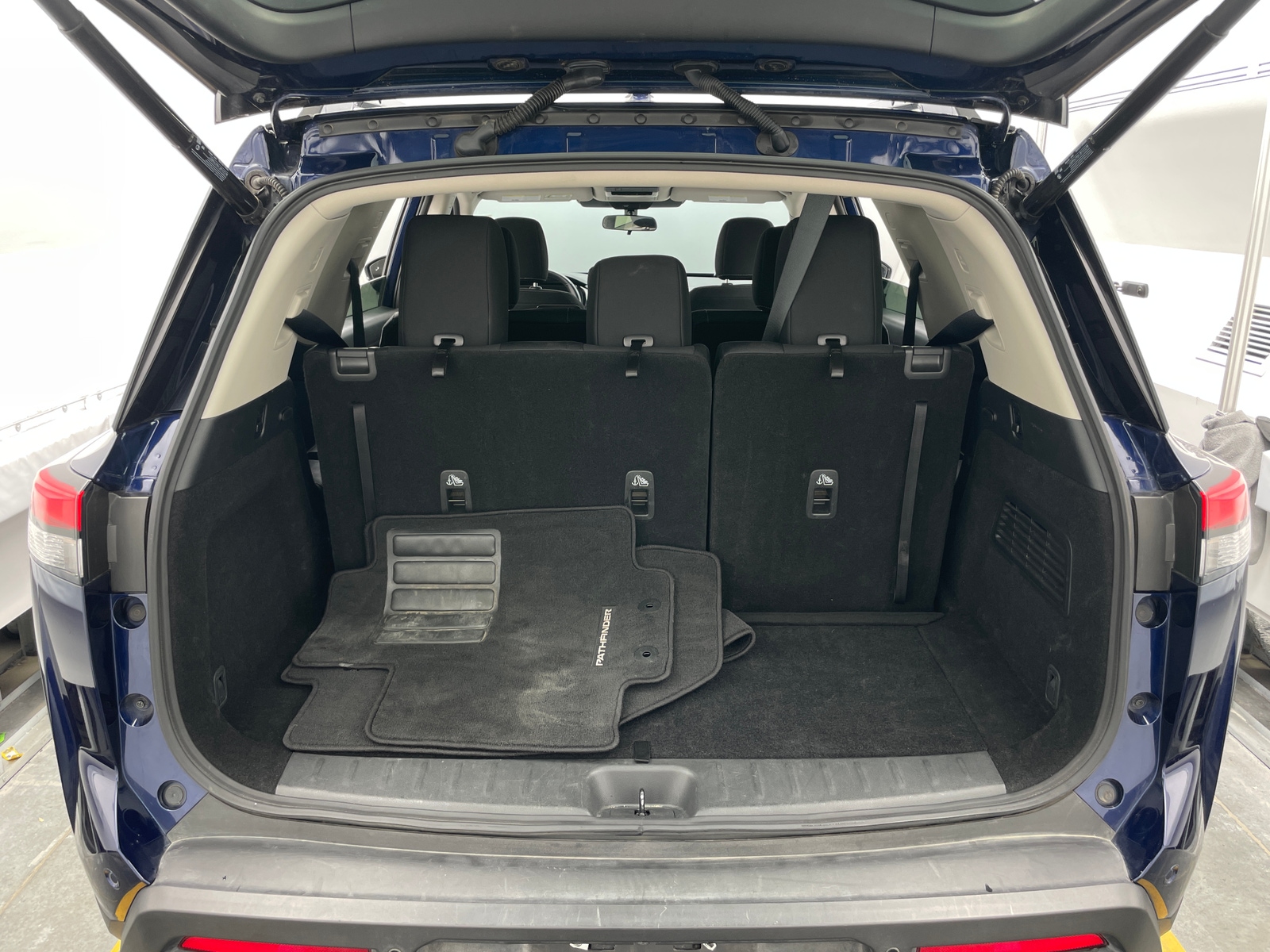 Thumbnail: 2025 Nissan Pathfinder - 7