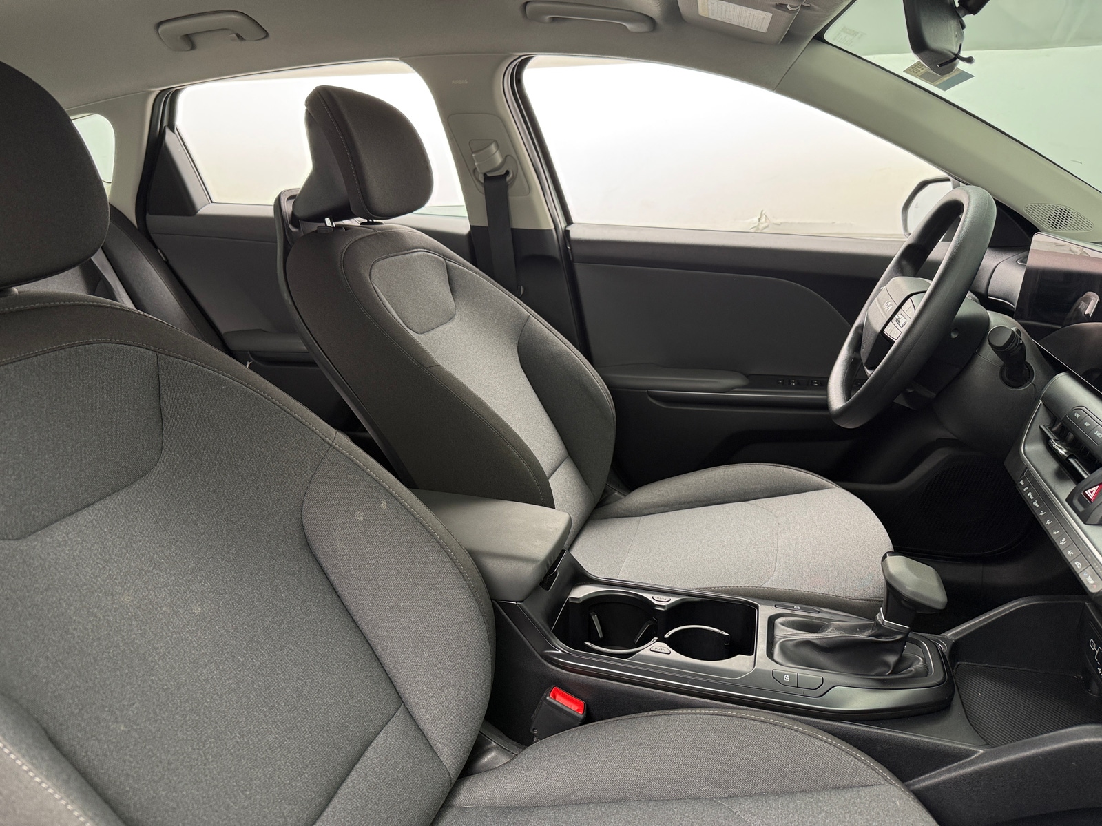 Thumbnail: 2025 Kia K4 - 2