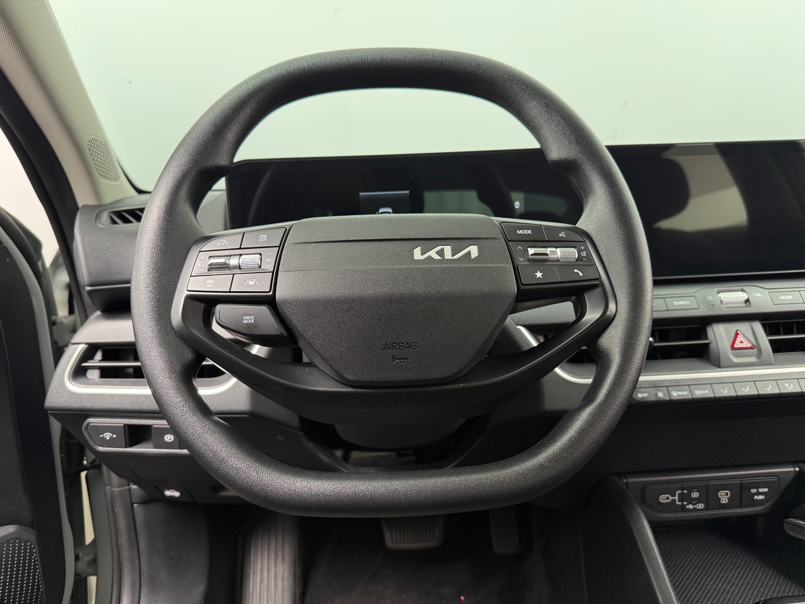 Thumbnail: 2025 Kia K4 - 5