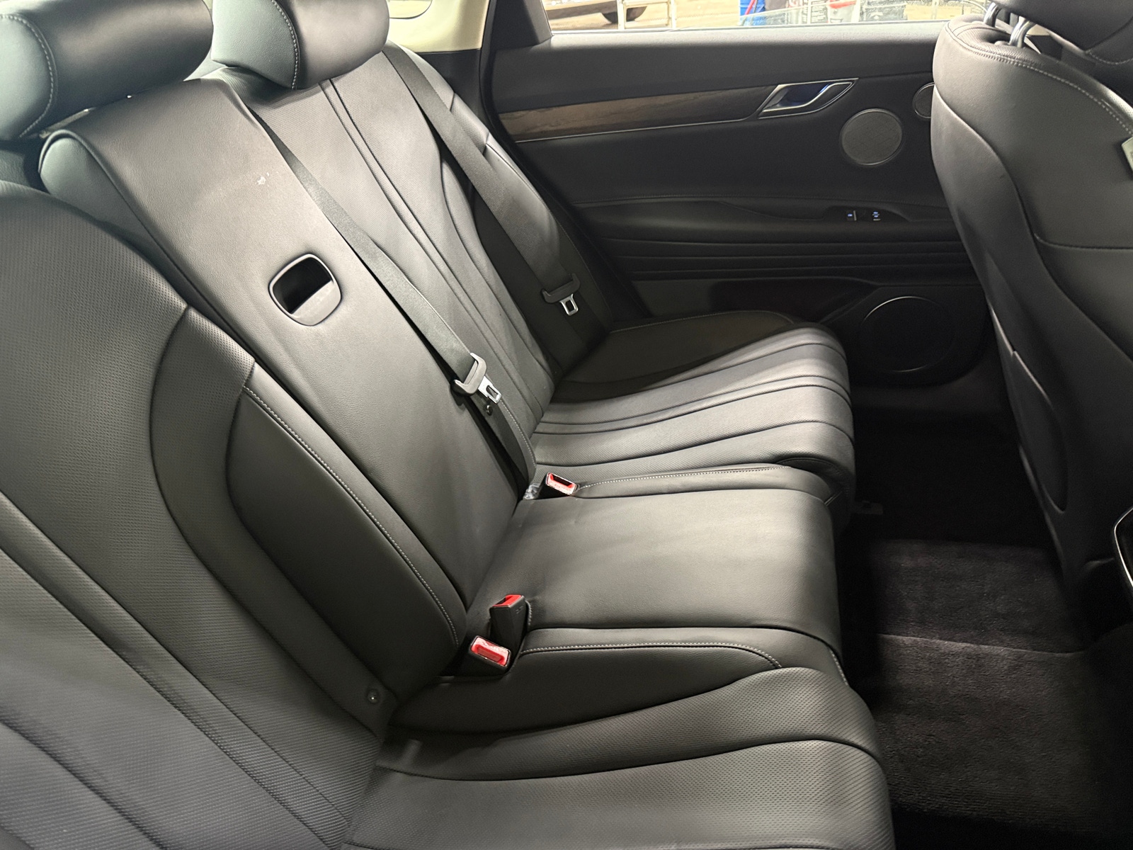 Thumbnail: 2024 Genesis G80 - 5