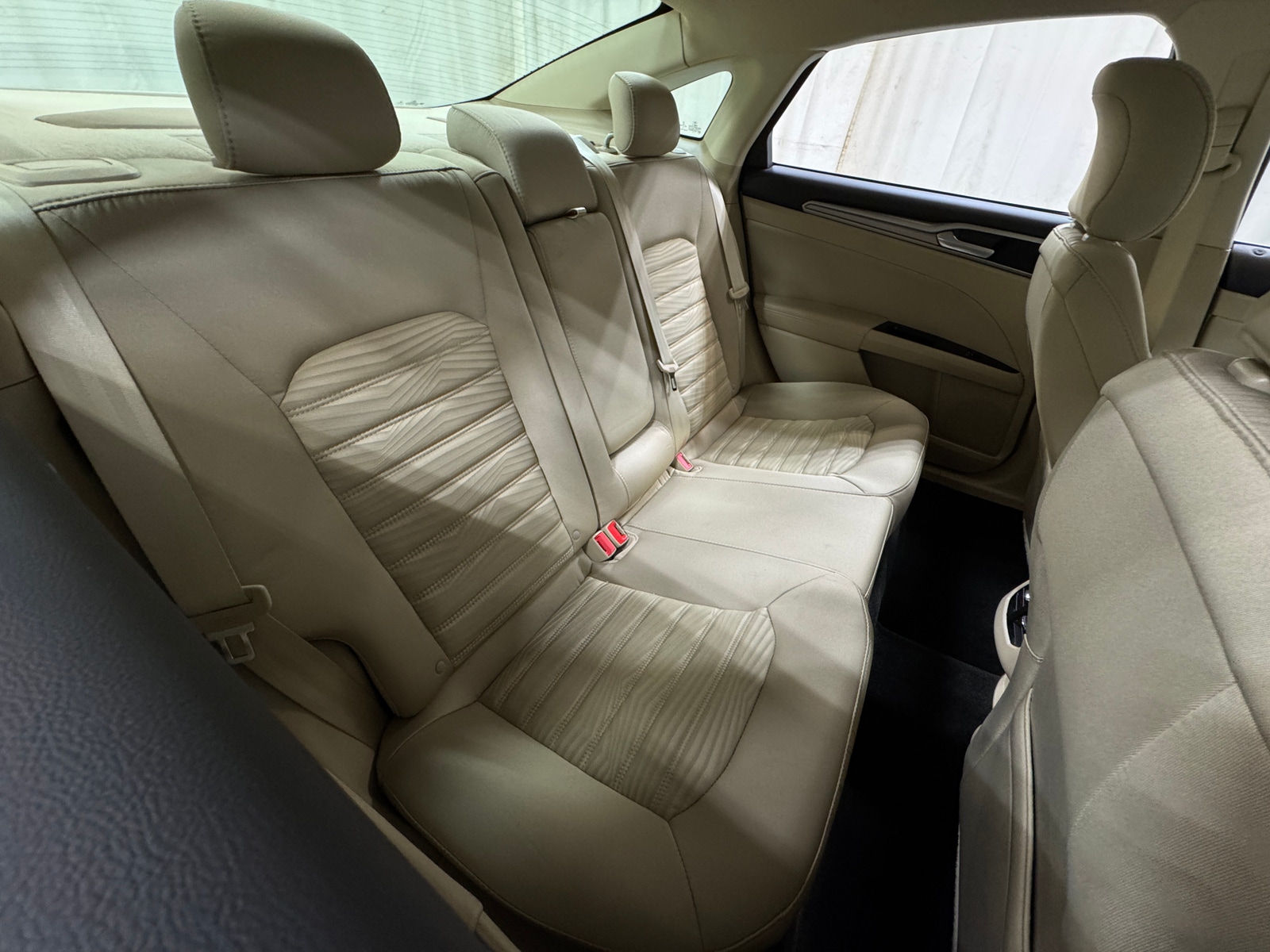 Thumbnail: 2016 Ford Fusion - 6