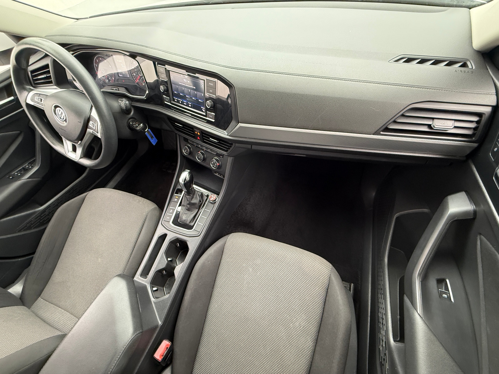 Thumbnail: 2021 Volkswagen Jetta - 3