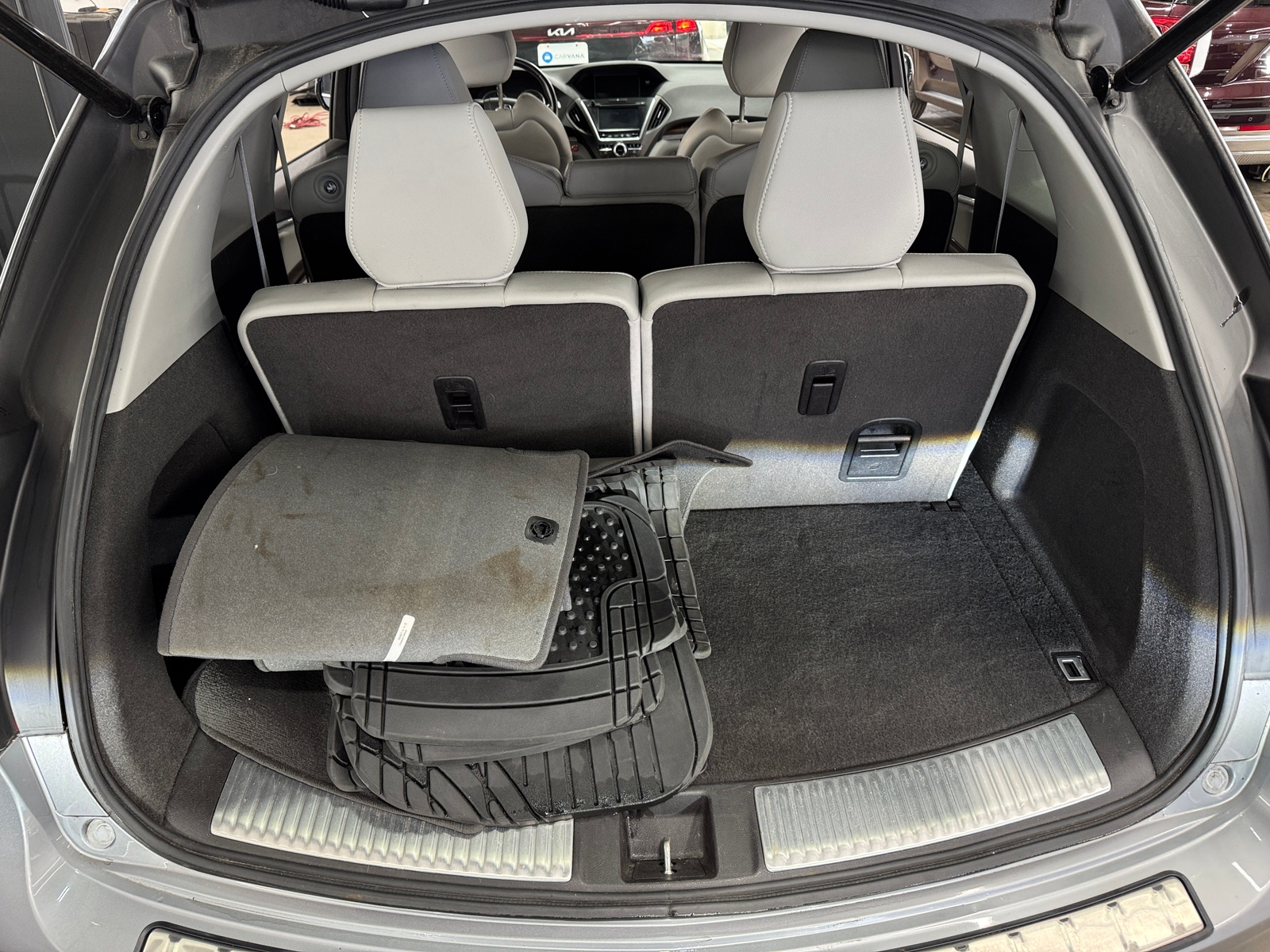 Thumbnail: 2017 Acura MDX - 6