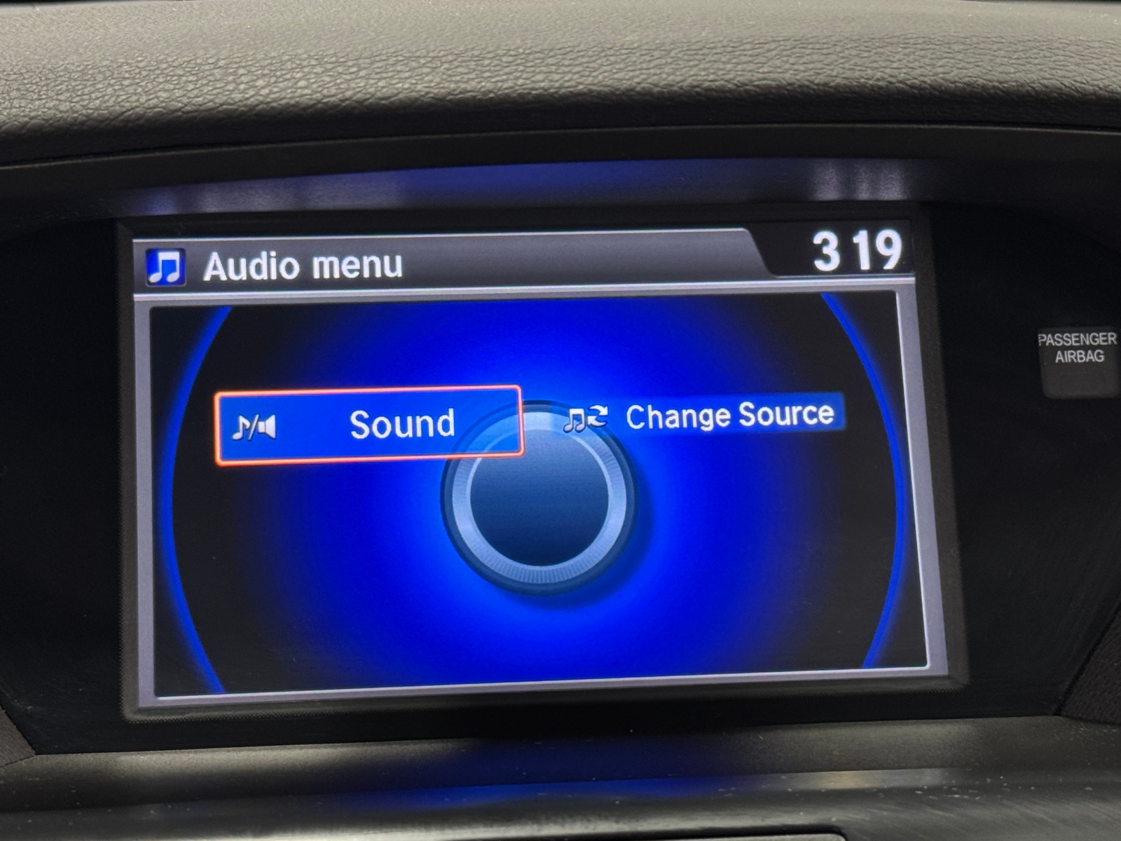 Thumbnail: 2017 Acura MDX - 3