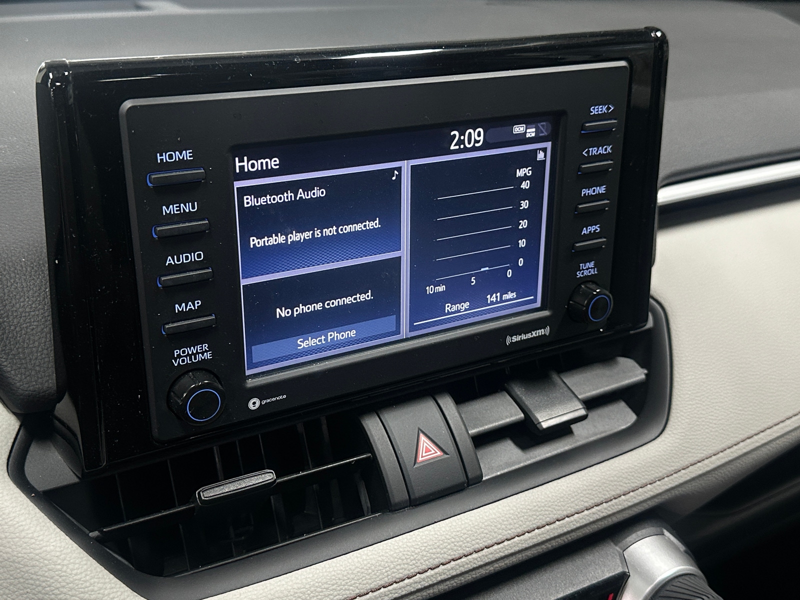 Thumbnail: 2022 Toyota RAV4 - 4