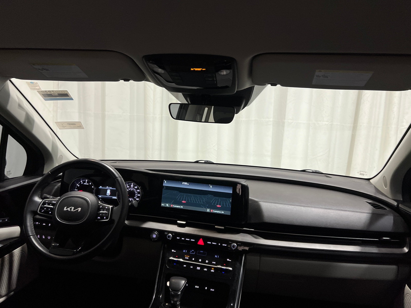 Thumbnail: 2022 Kia Carnival - 2