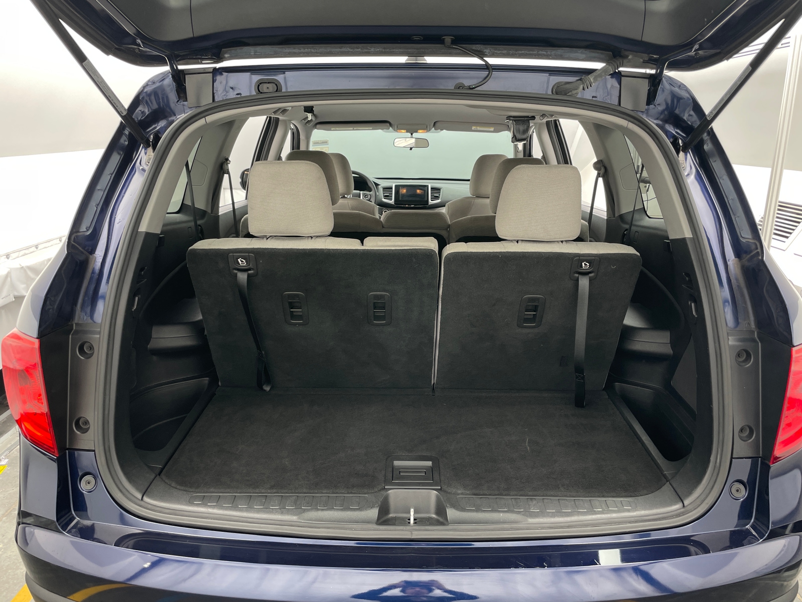 Thumbnail: 2018 Honda Pilot - 7