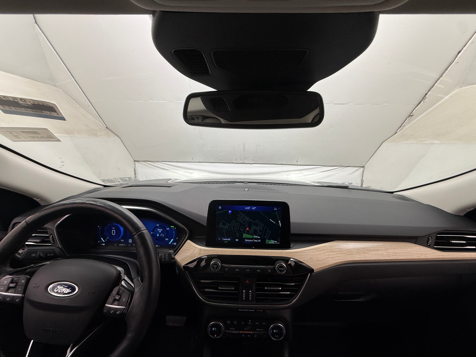 Thumbnail: 2021 Ford Escape - 2