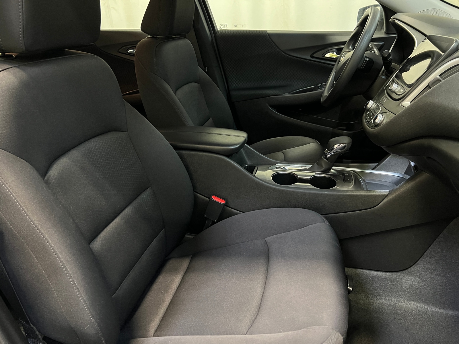 Thumbnail: 2024 Chevrolet Malibu - 2