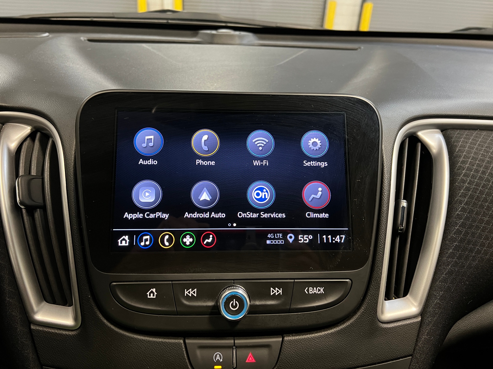 Thumbnail: 2024 Chevrolet Malibu - 4