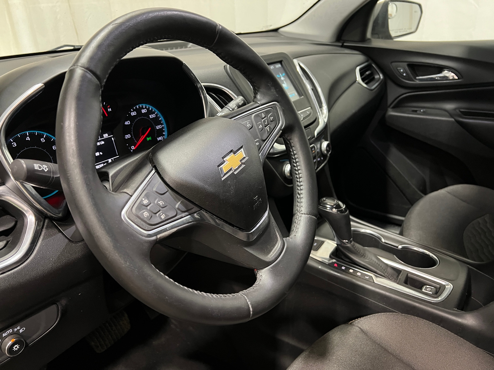 Thumbnail: 2018 Chevrolet Equinox - 5