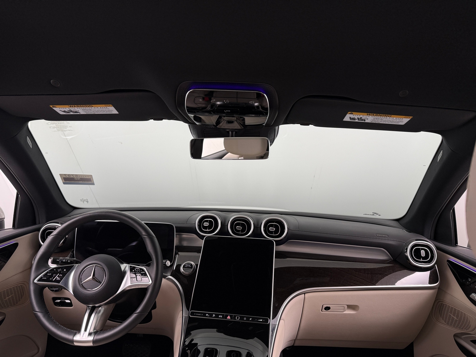 Thumbnail: 2025 Mercedes-Benz GLC - 2