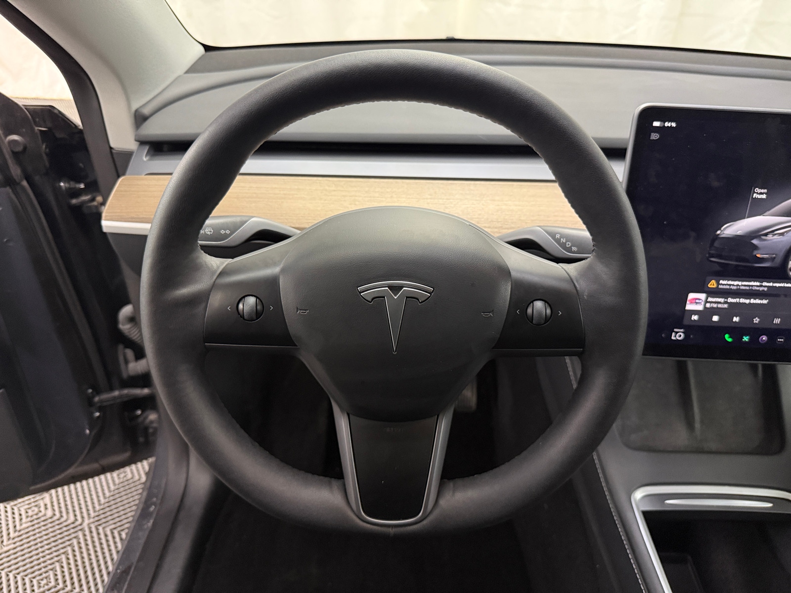 Thumbnail: 2023 Tesla Model Y - 4