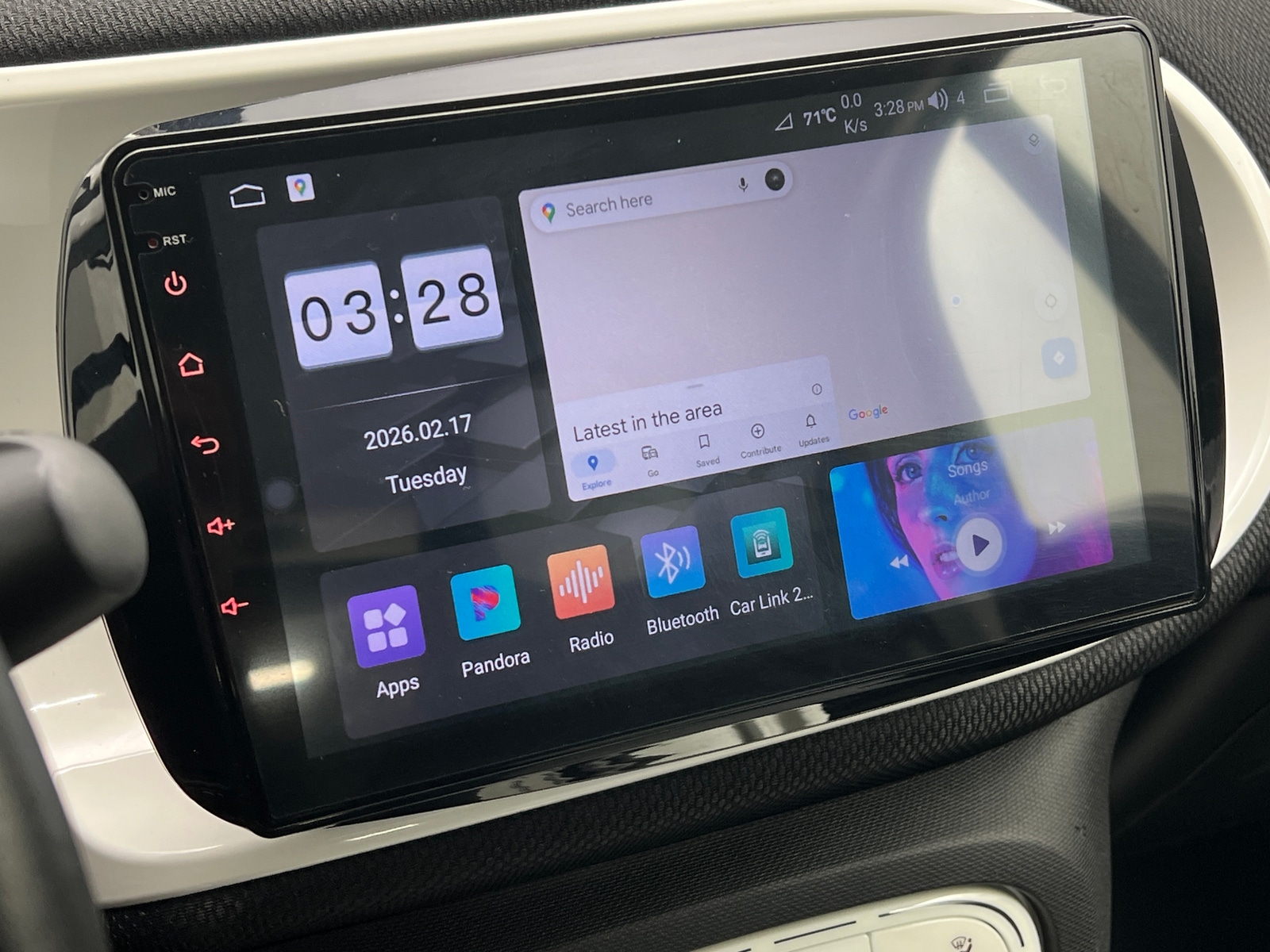 Thumbnail: 2019 smart fortwo - 4