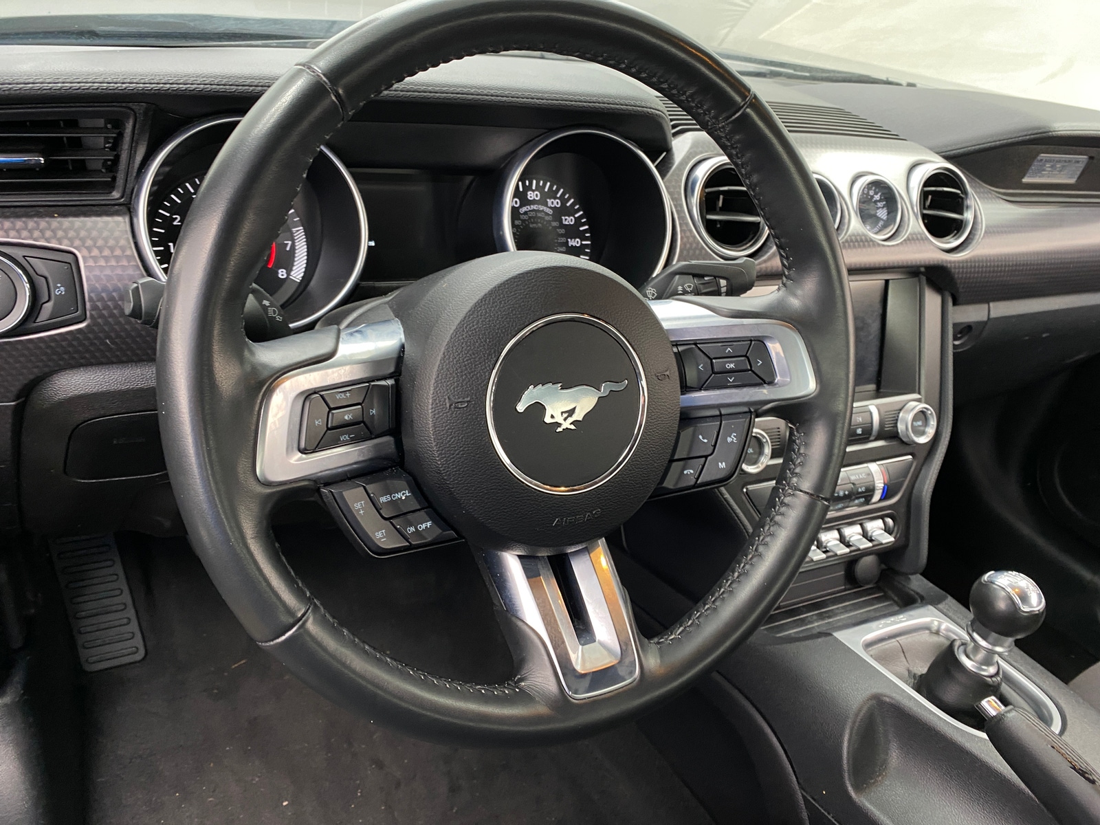 Thumbnail: 2022 Ford Mustang - 4