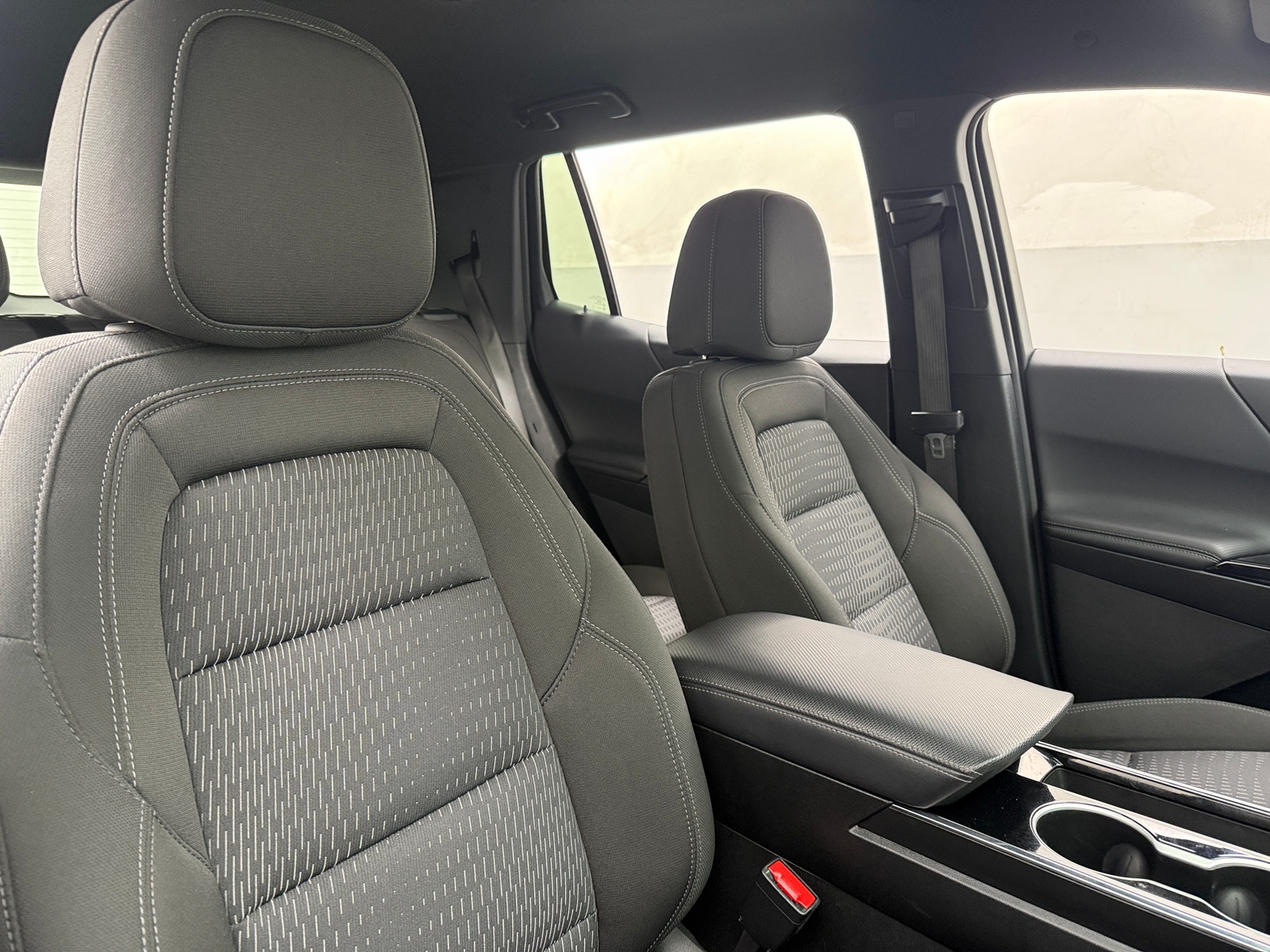 Thumbnail: 2025 Chevrolet Equinox - 2