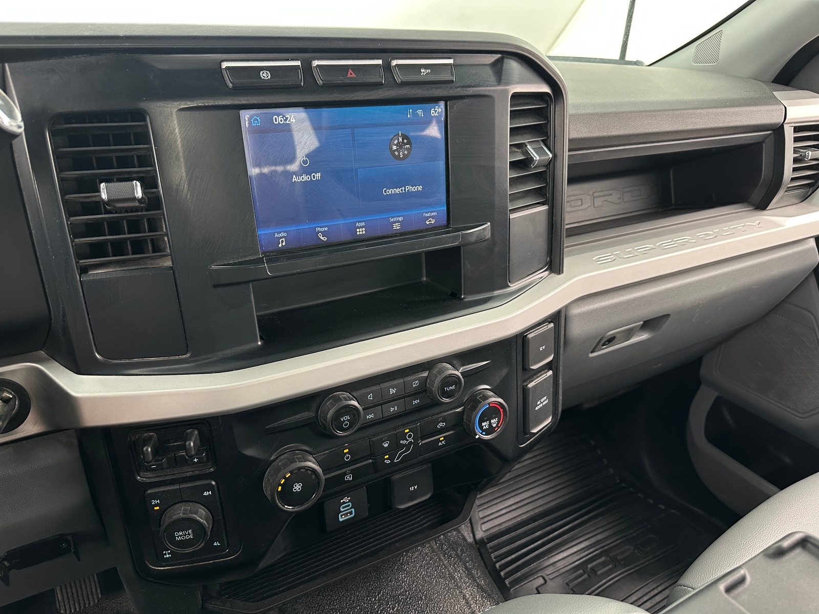 Thumbnail: 2024 Ford Econoline - 3