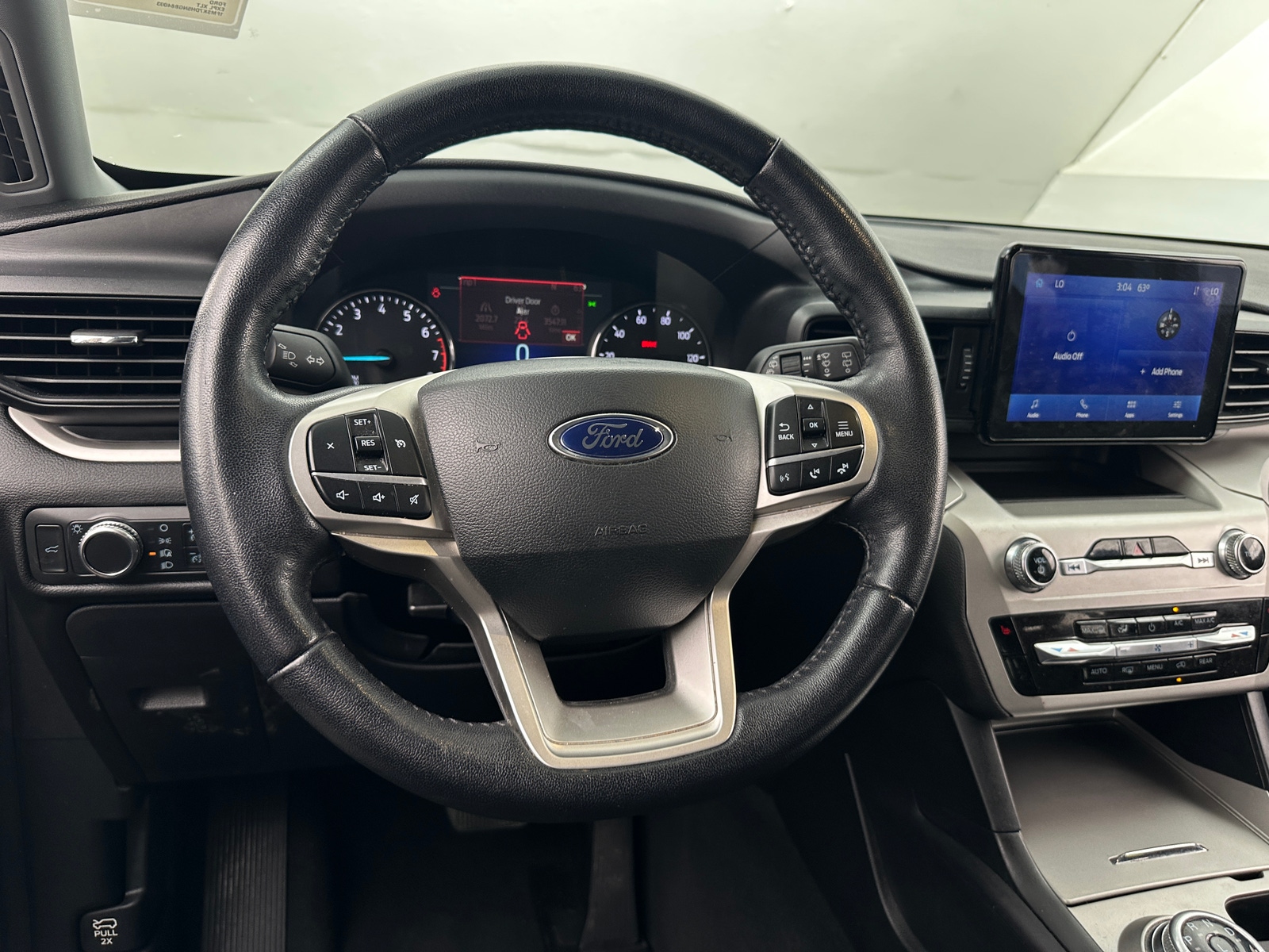 Thumbnail: 2022 Ford Explorer - 5